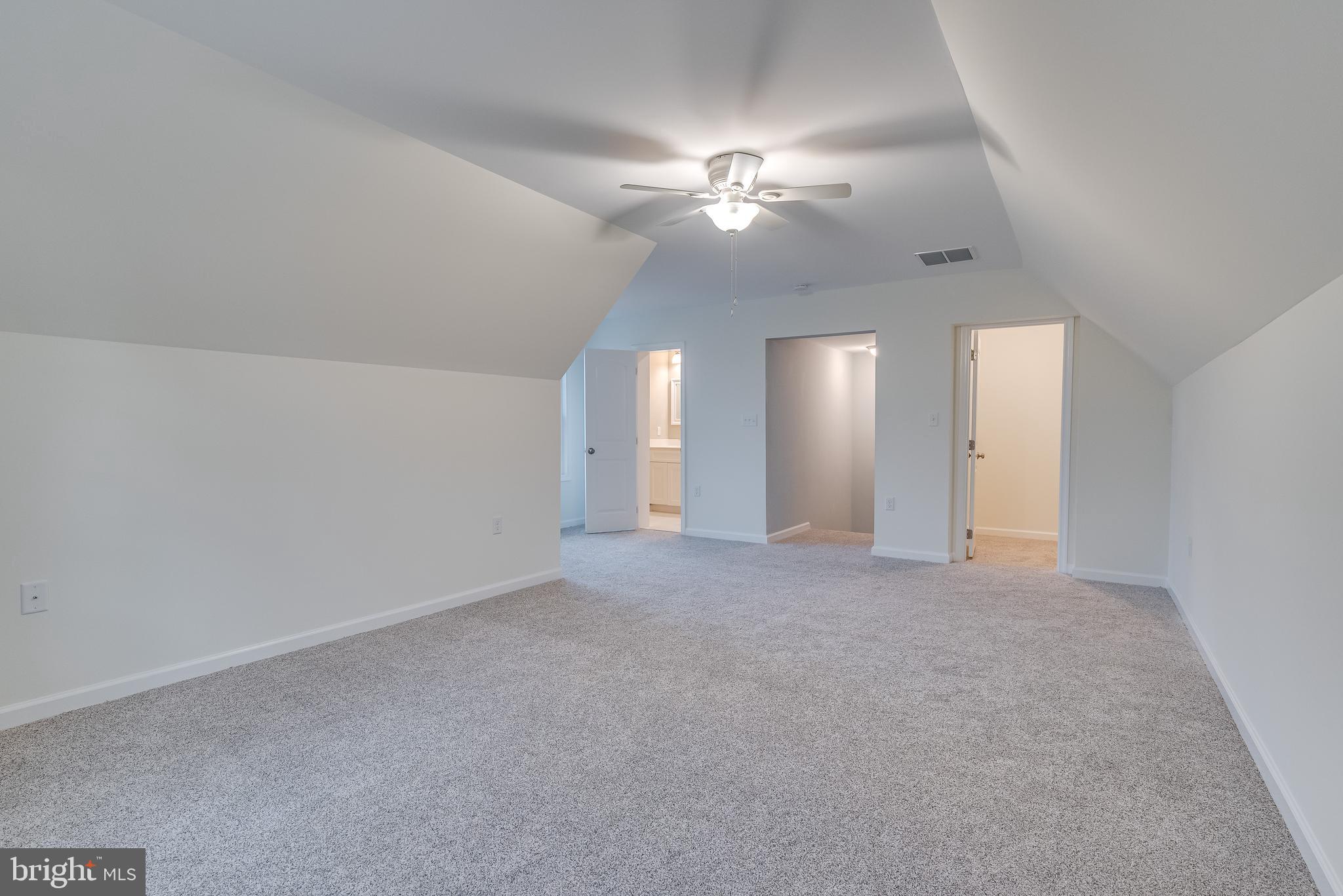 WATERSIDE RESERVE - Residential