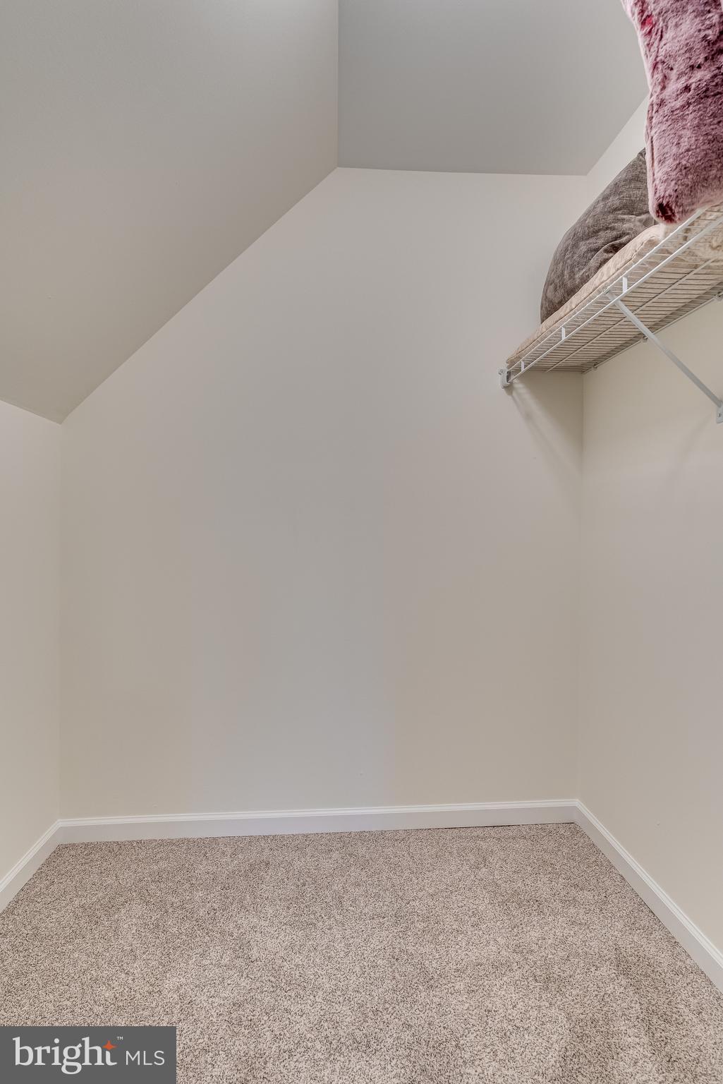 WATERSIDE RESERVE - Residential