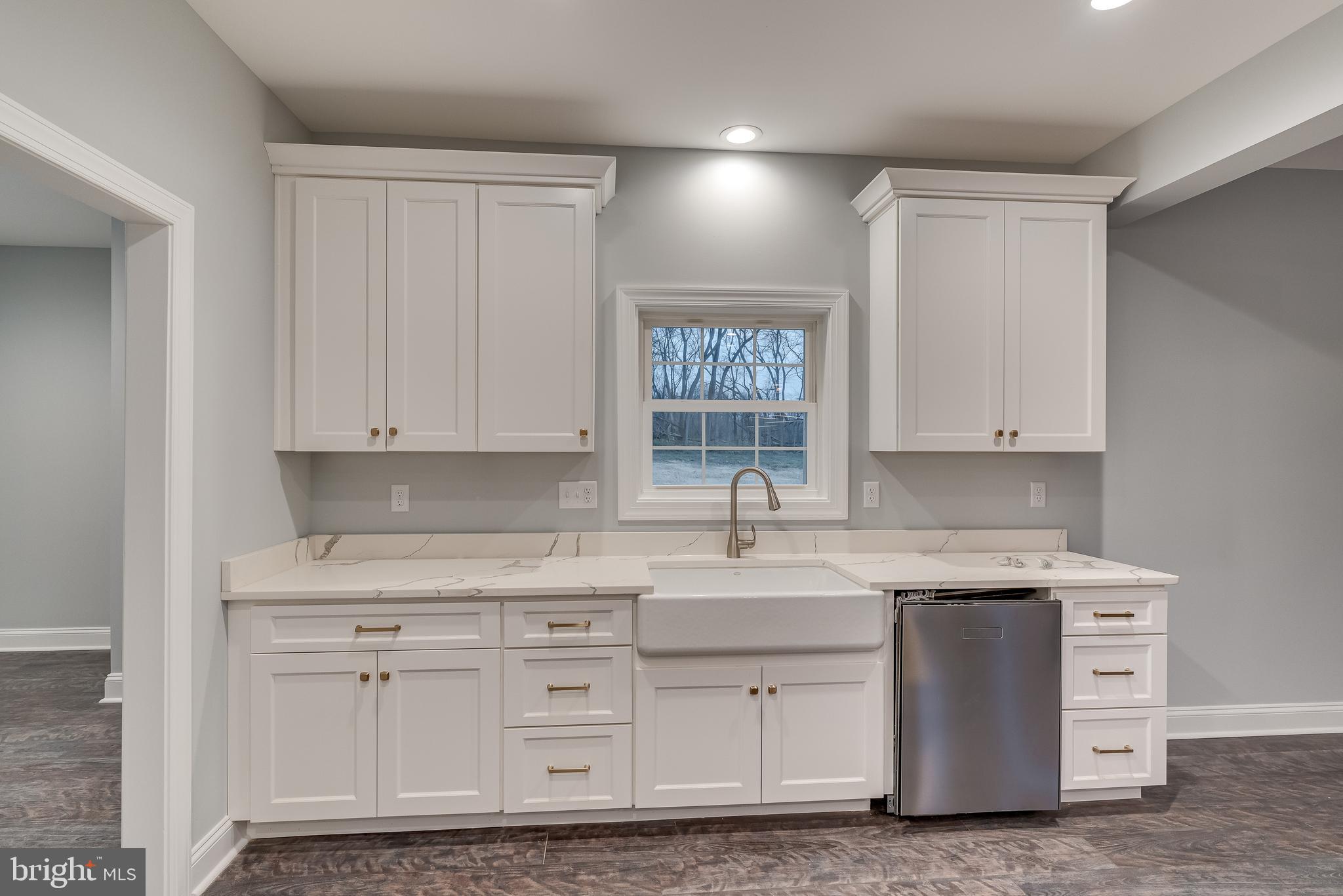 WATERSIDE RESERVE - Residential