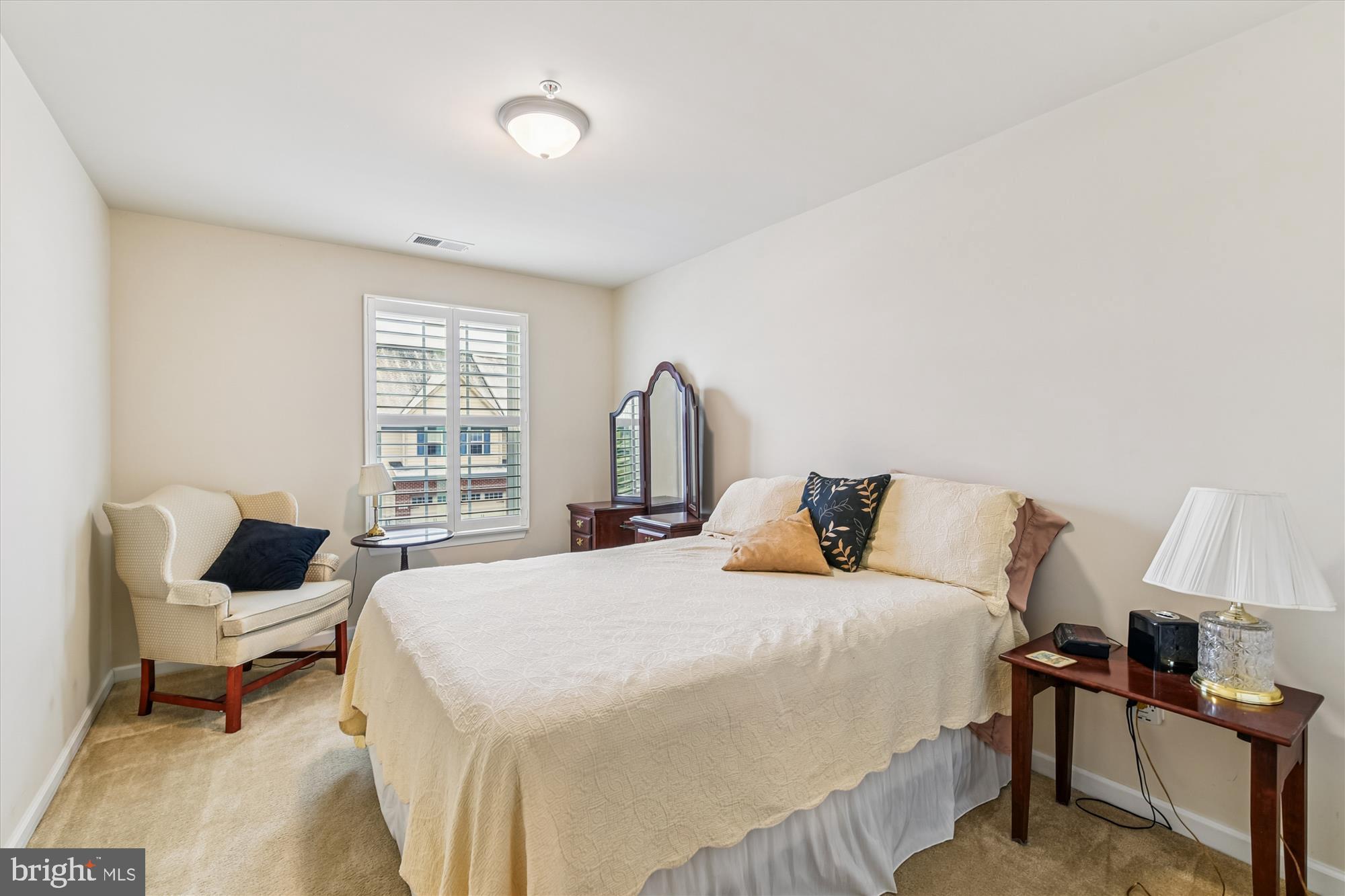 FALLSTON COMMONS - Residential