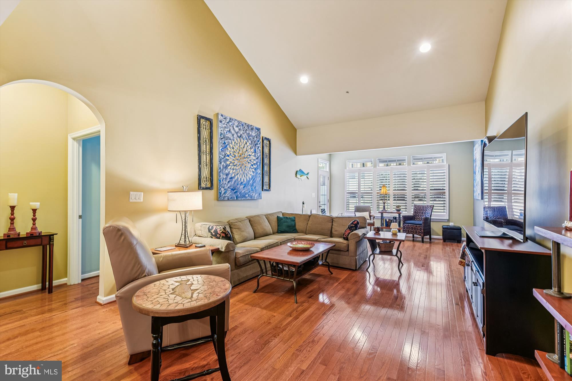 FALLSTON COMMONS - Residential