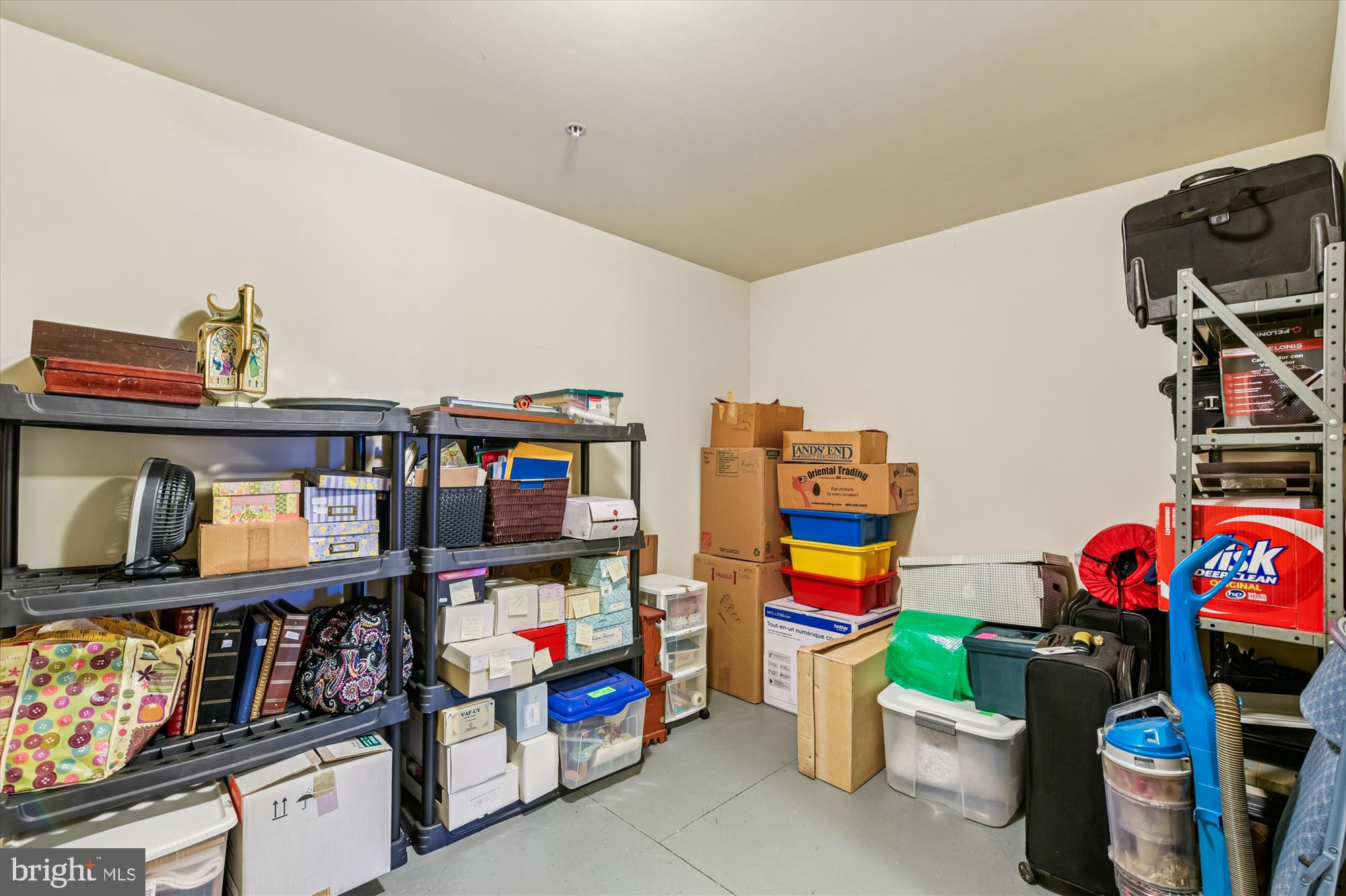 FALLSTON COMMONS - Residential