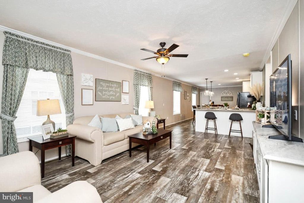 Photo of 30 Debra Circle, EPHRATA, PA 17522 (MLS # PALA2080074)