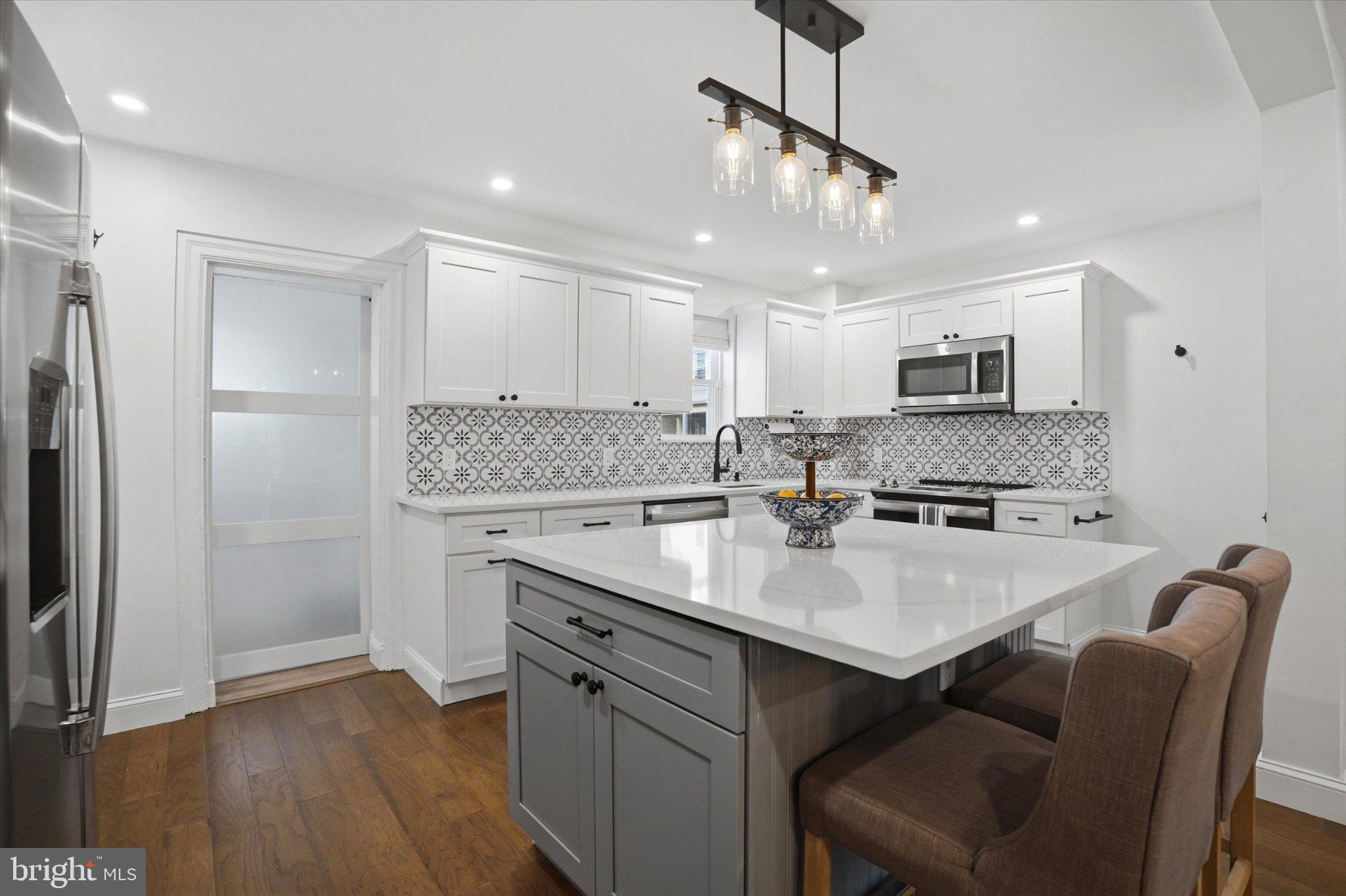 ARDMORE - Residential