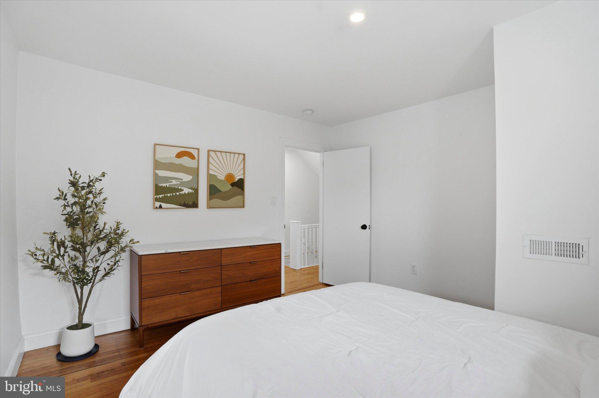 ARDMORE - Residential