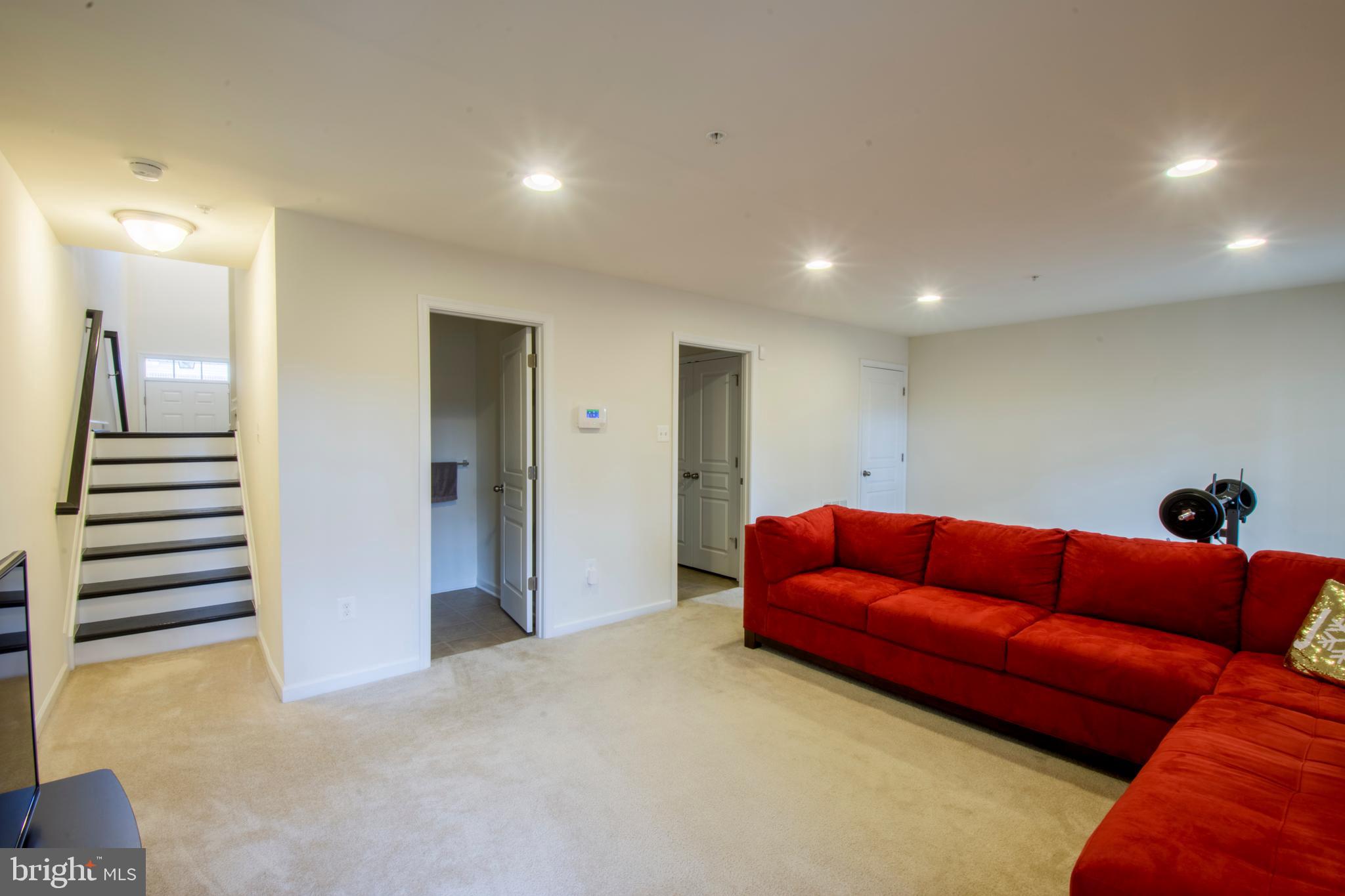 SHANNONS GLEN - Residential