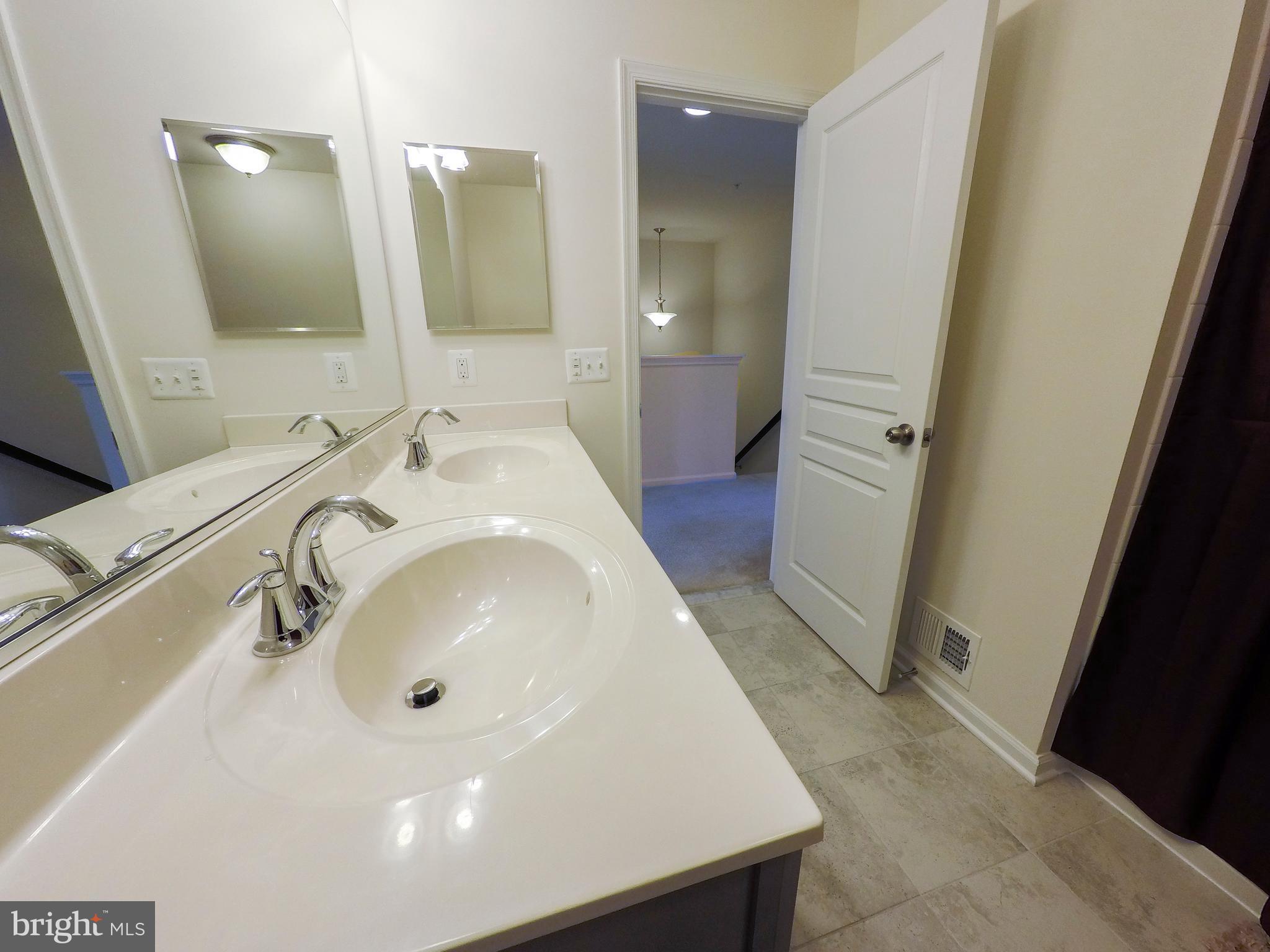 SHANNONS GLEN - Residential