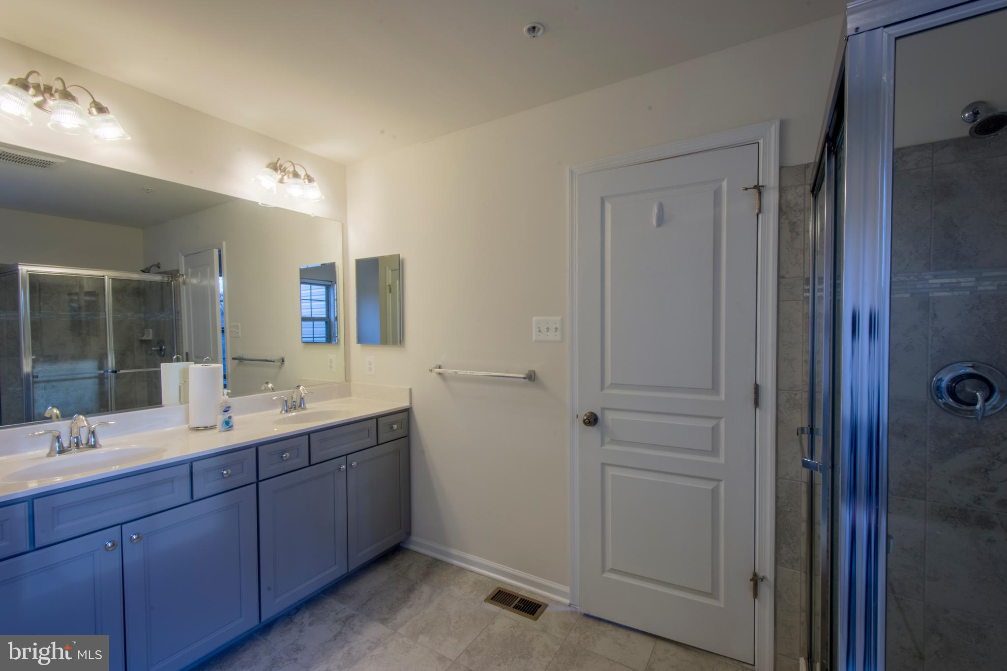 SHANNONS GLEN - Residential