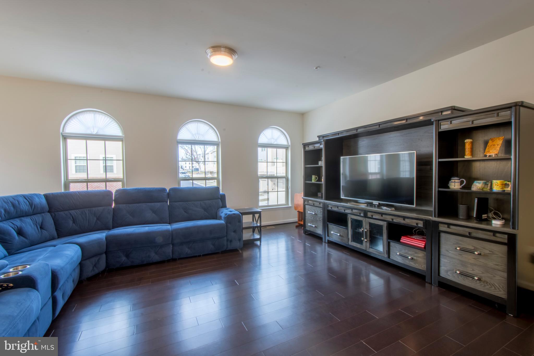 SHANNONS GLEN - Residential