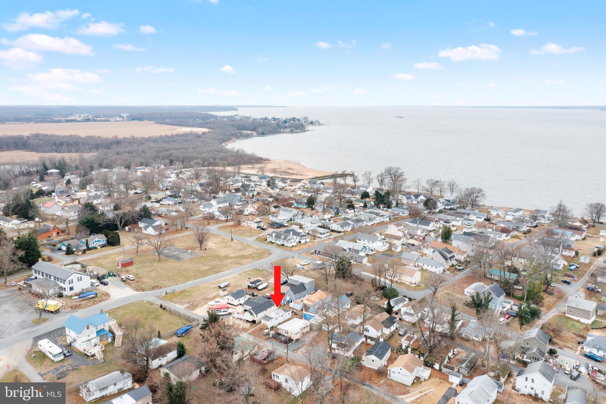 CRYSTAL BEACH MANOR - Residential