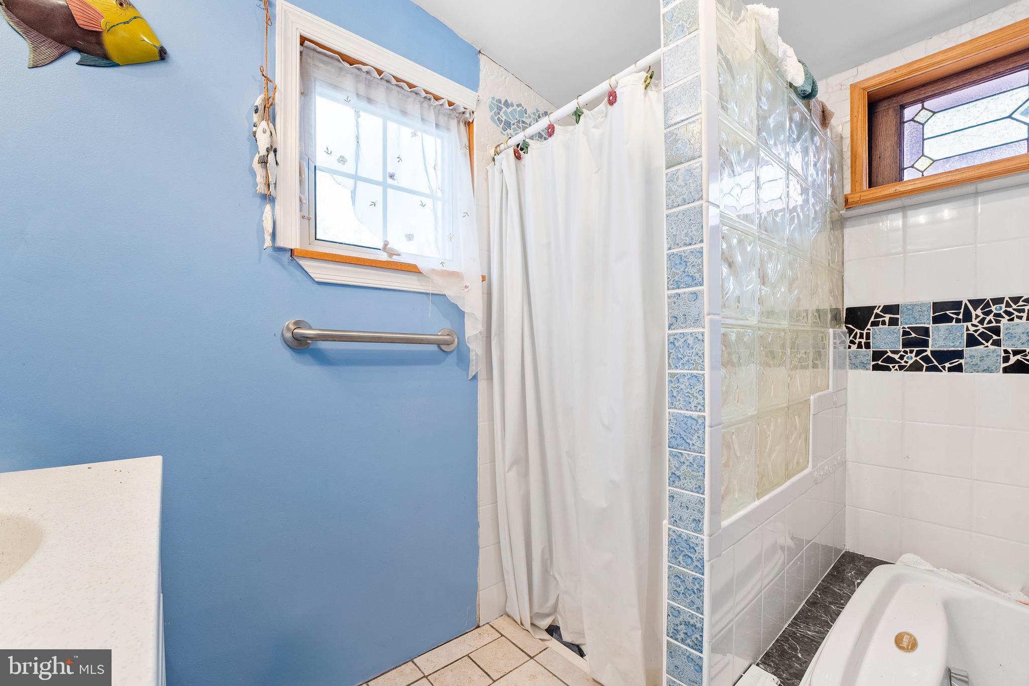 CRYSTAL BEACH MANOR - Residential