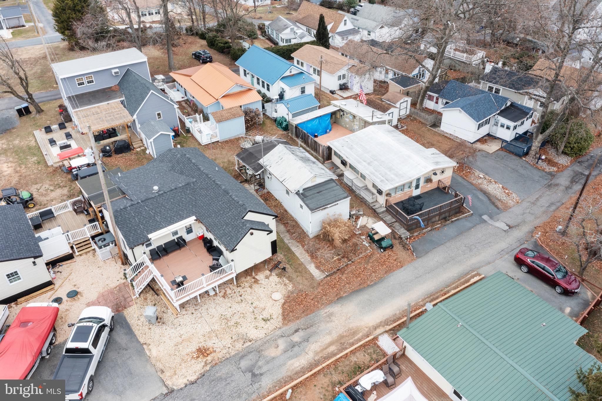 CRYSTAL BEACH MANOR - Residential