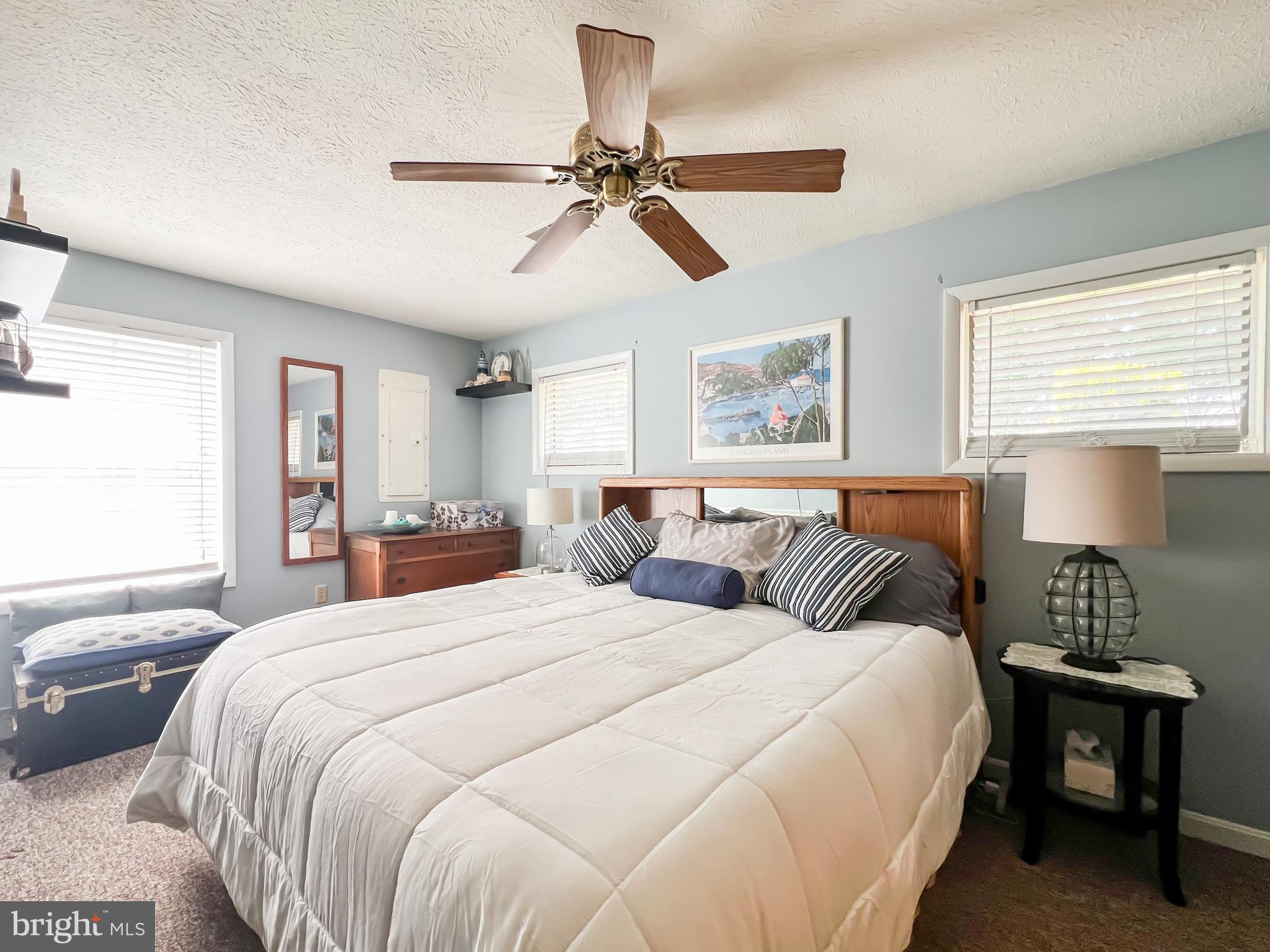 RED HAWK - Residential