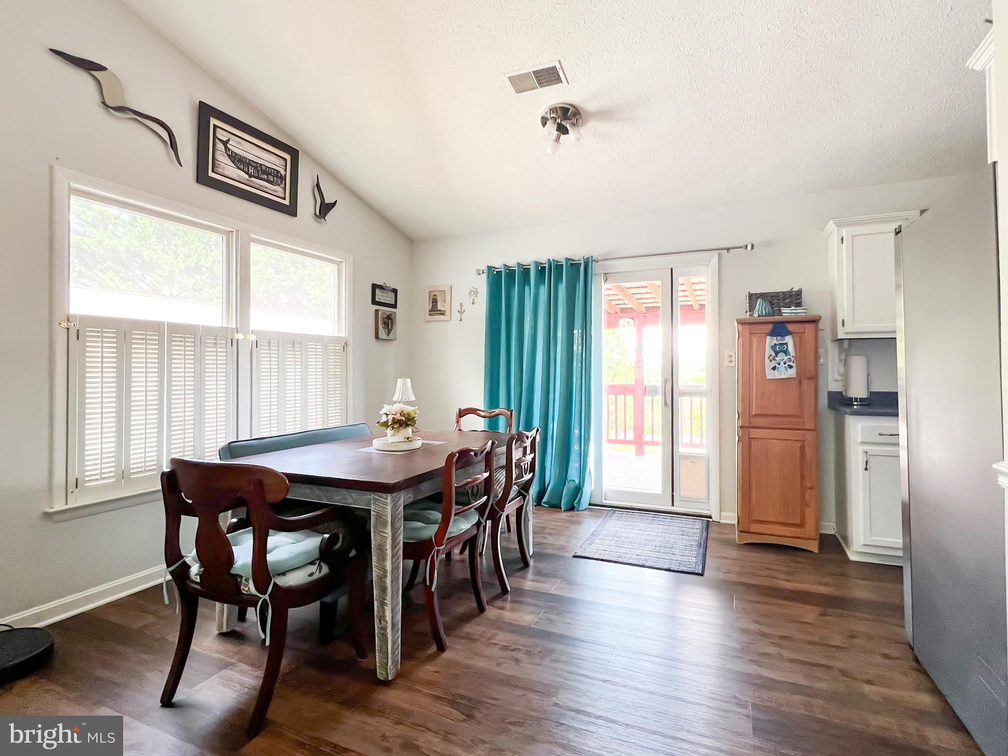 RED HAWK - Residential