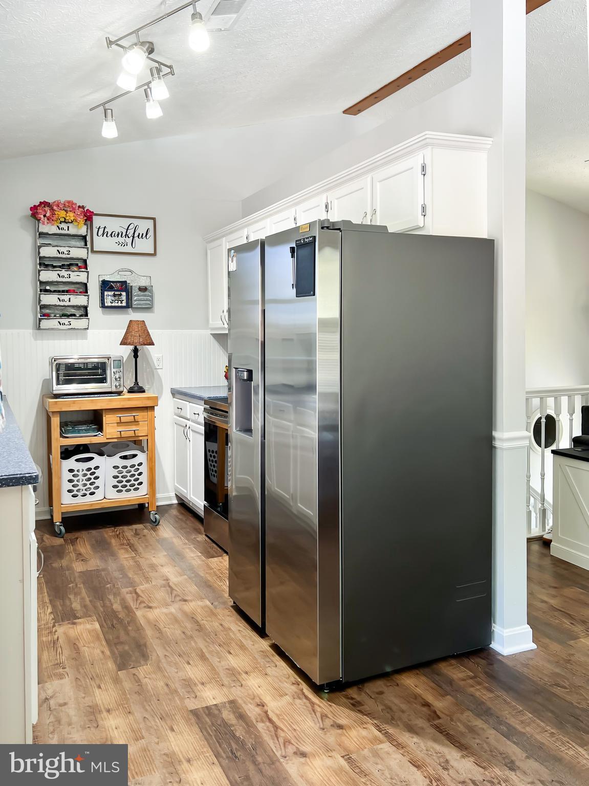 RED HAWK - Residential