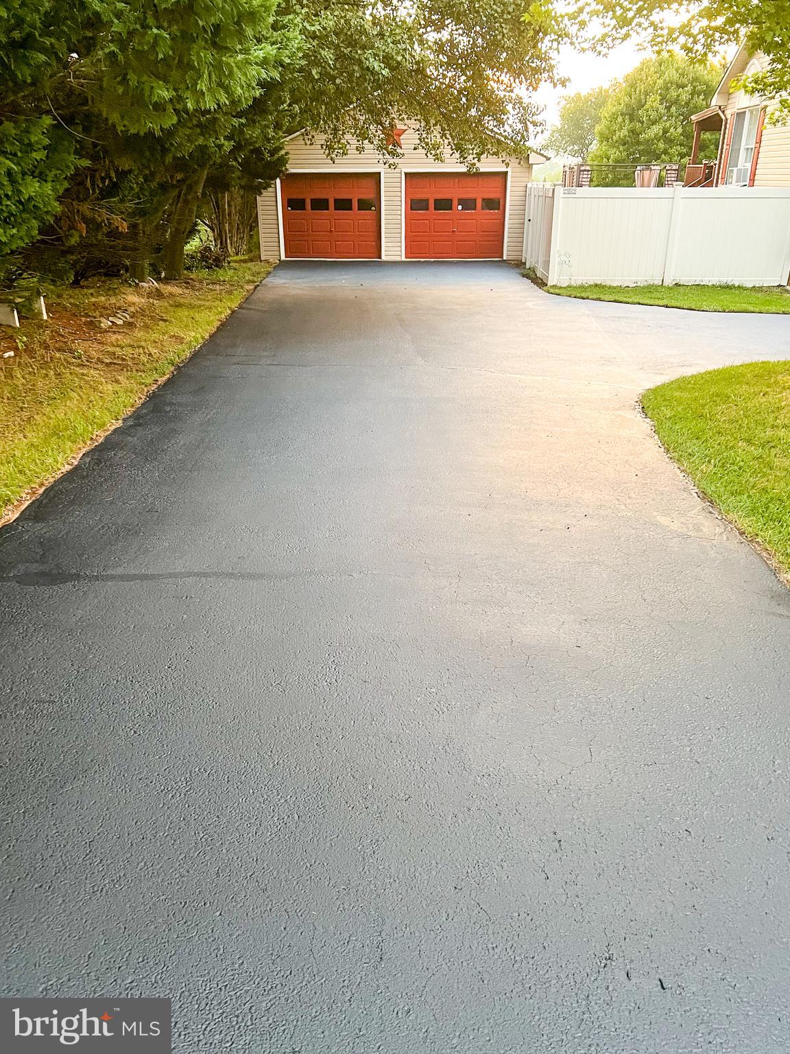 RED HAWK - Residential