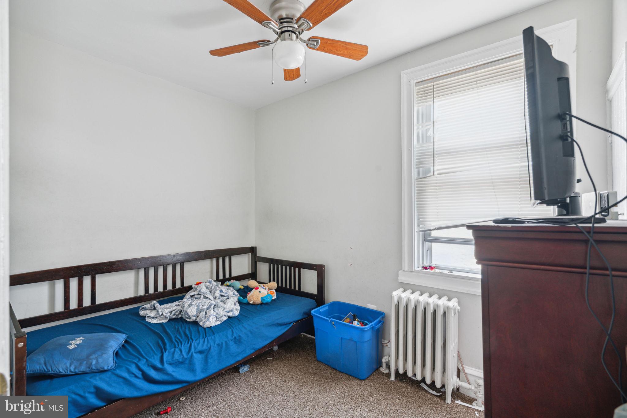 GERMANTOWN (EAST) - Residential