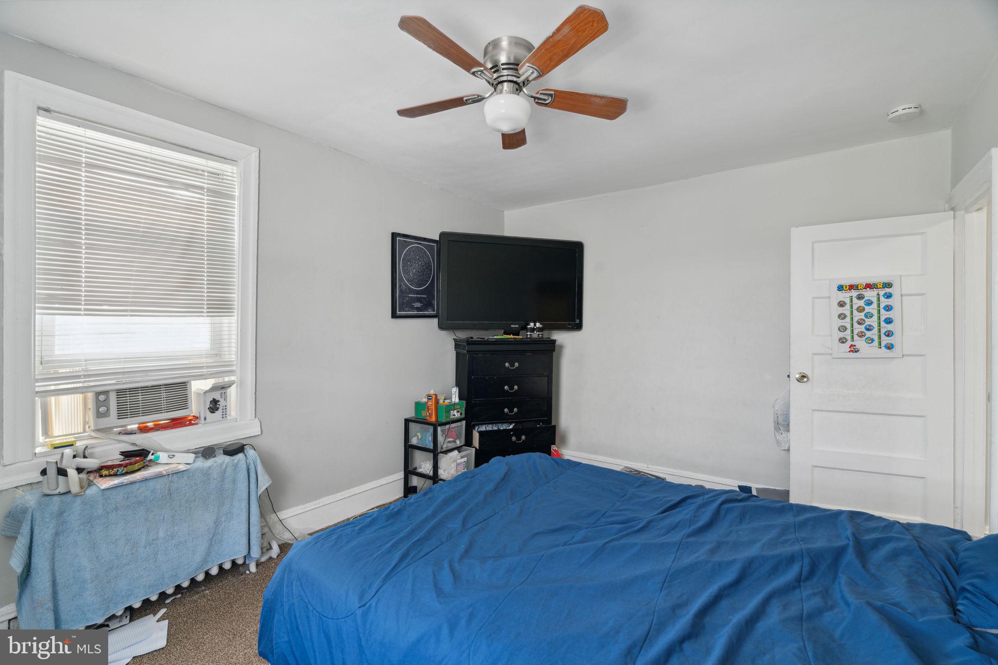 GERMANTOWN (EAST) - Residential