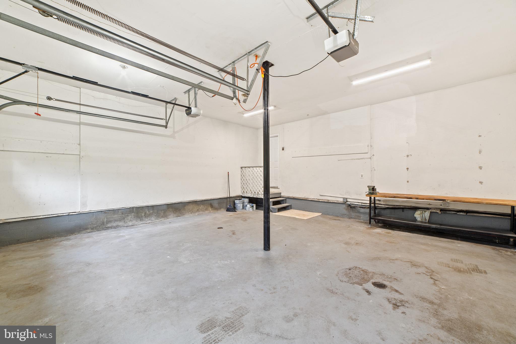 SPRINGDALE - Residential