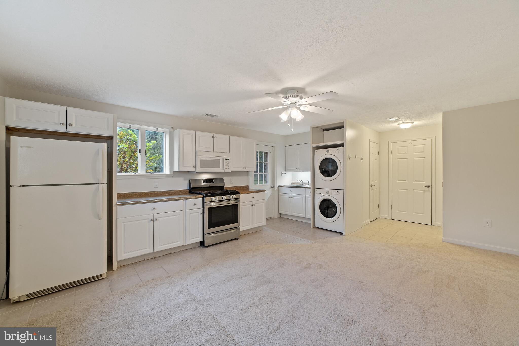 SPRINGDALE - Residential