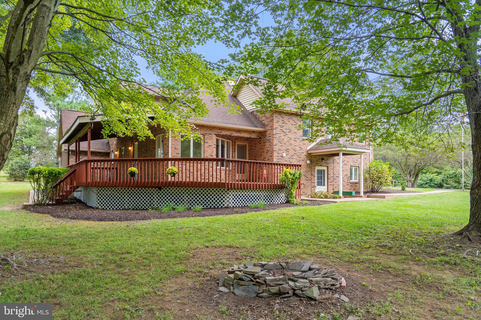 SPRINGDALE - Residential