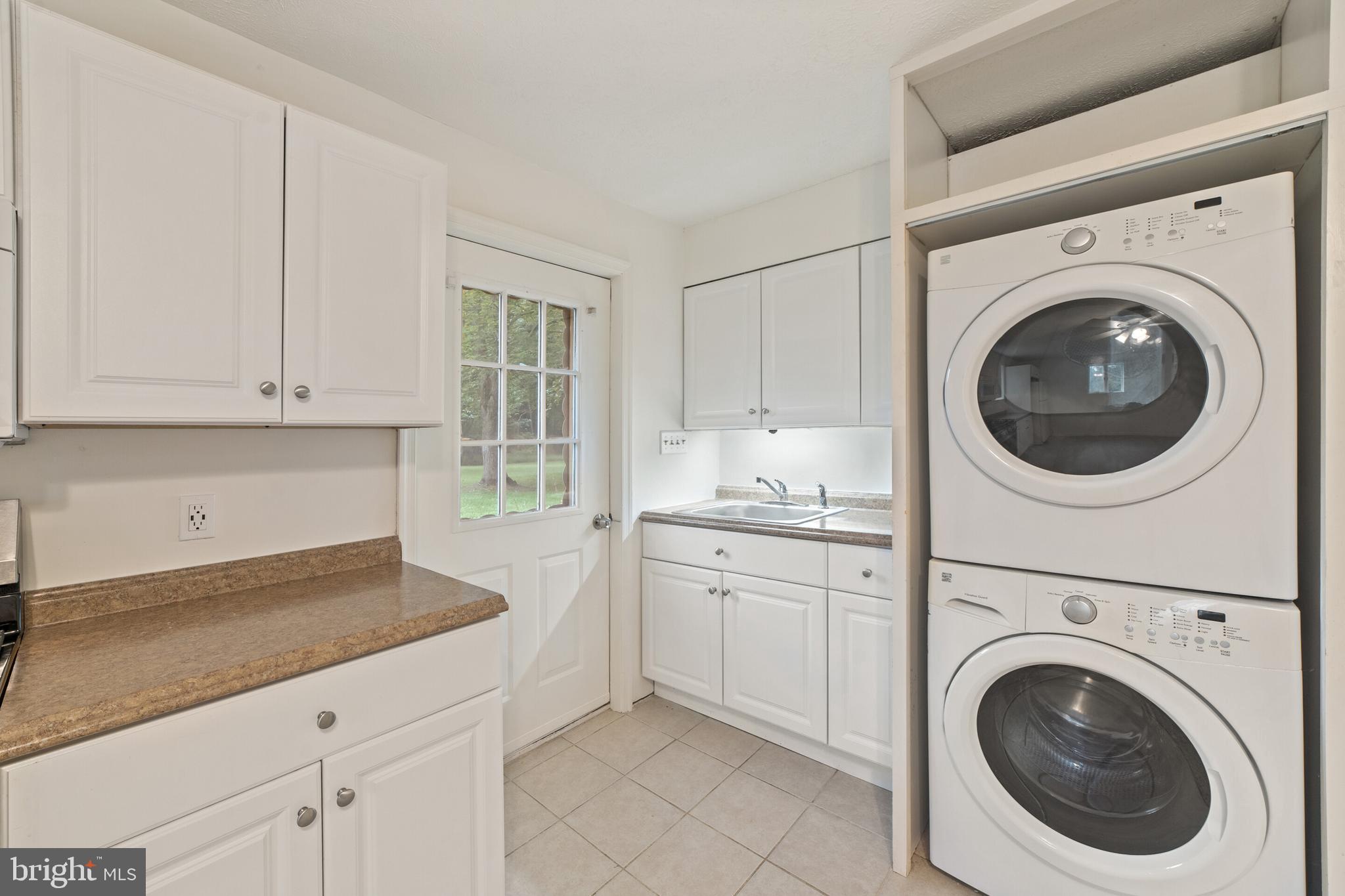 SPRINGDALE - Residential