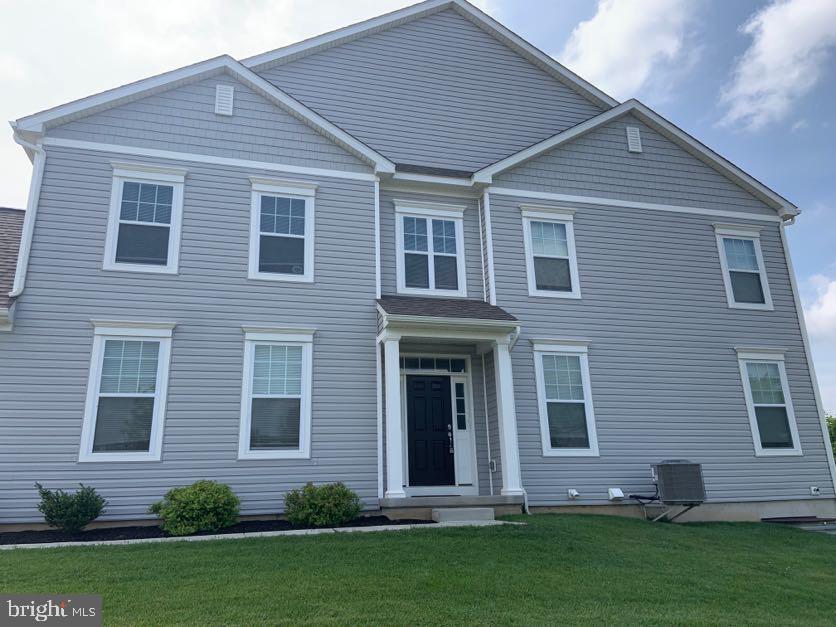 EAST VILLAGE - Residential Lease