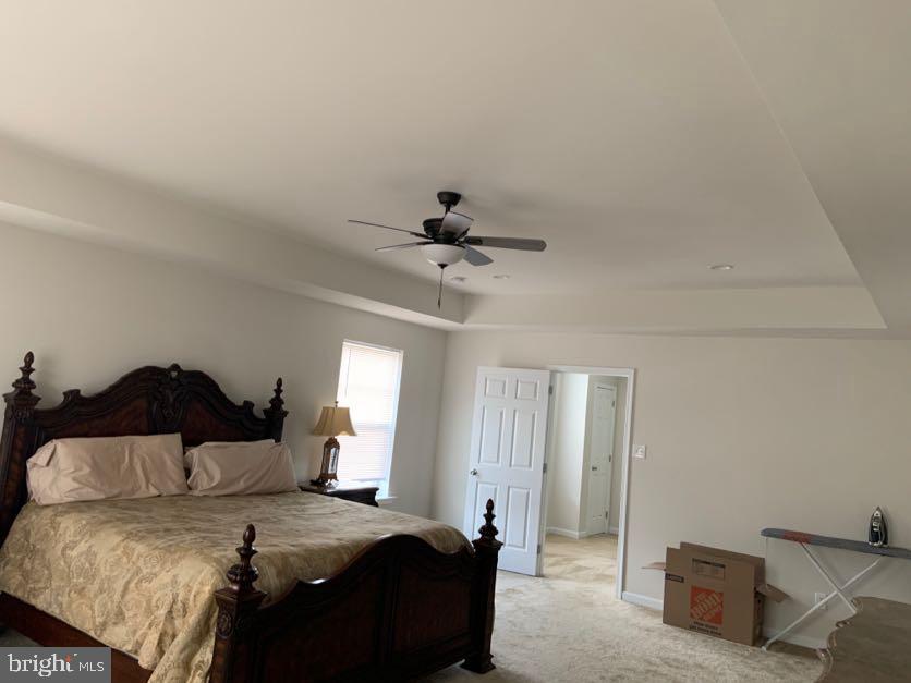 EAST VILLAGE - Residential Lease