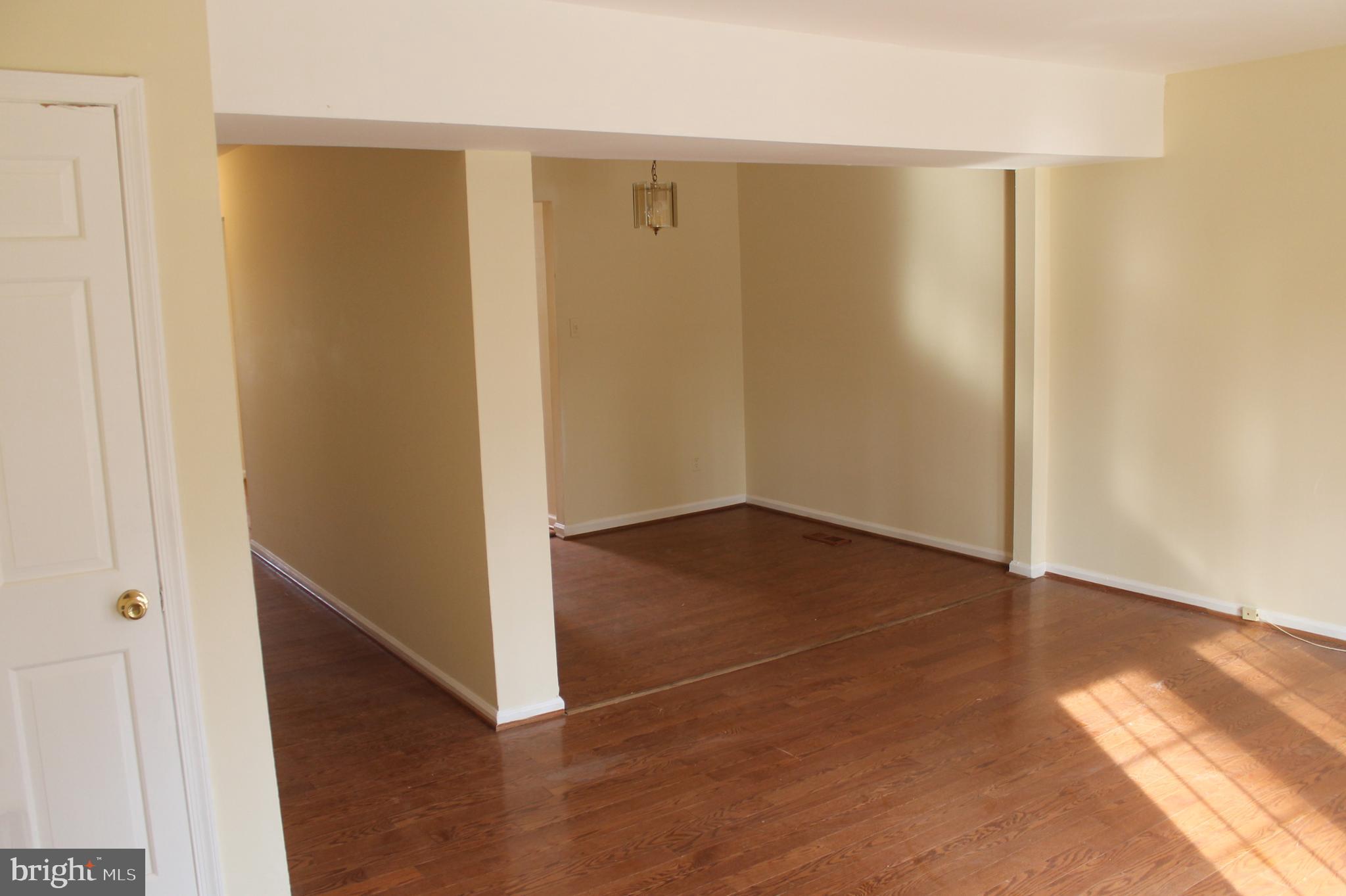 OLDE GREENWICH - Residential