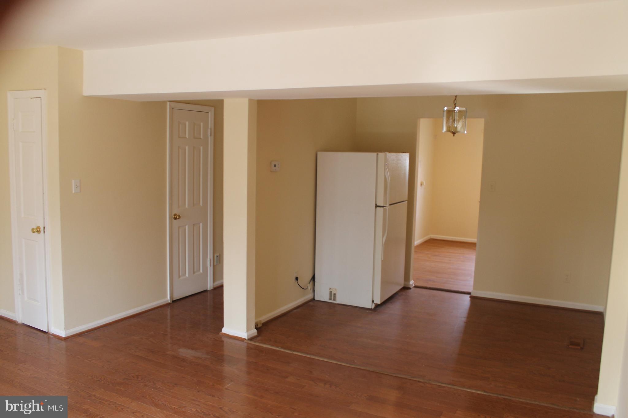 OLDE GREENWICH - Residential