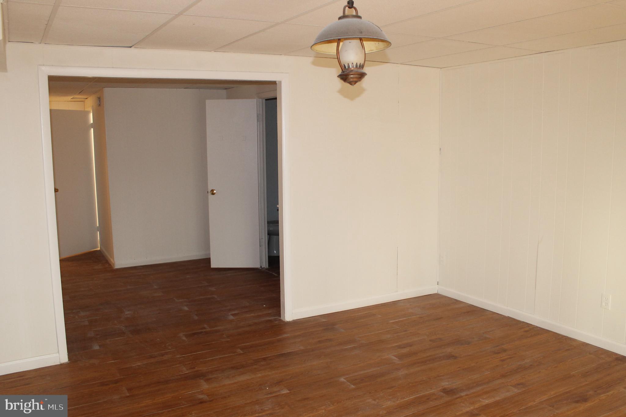 OLDE GREENWICH - Residential