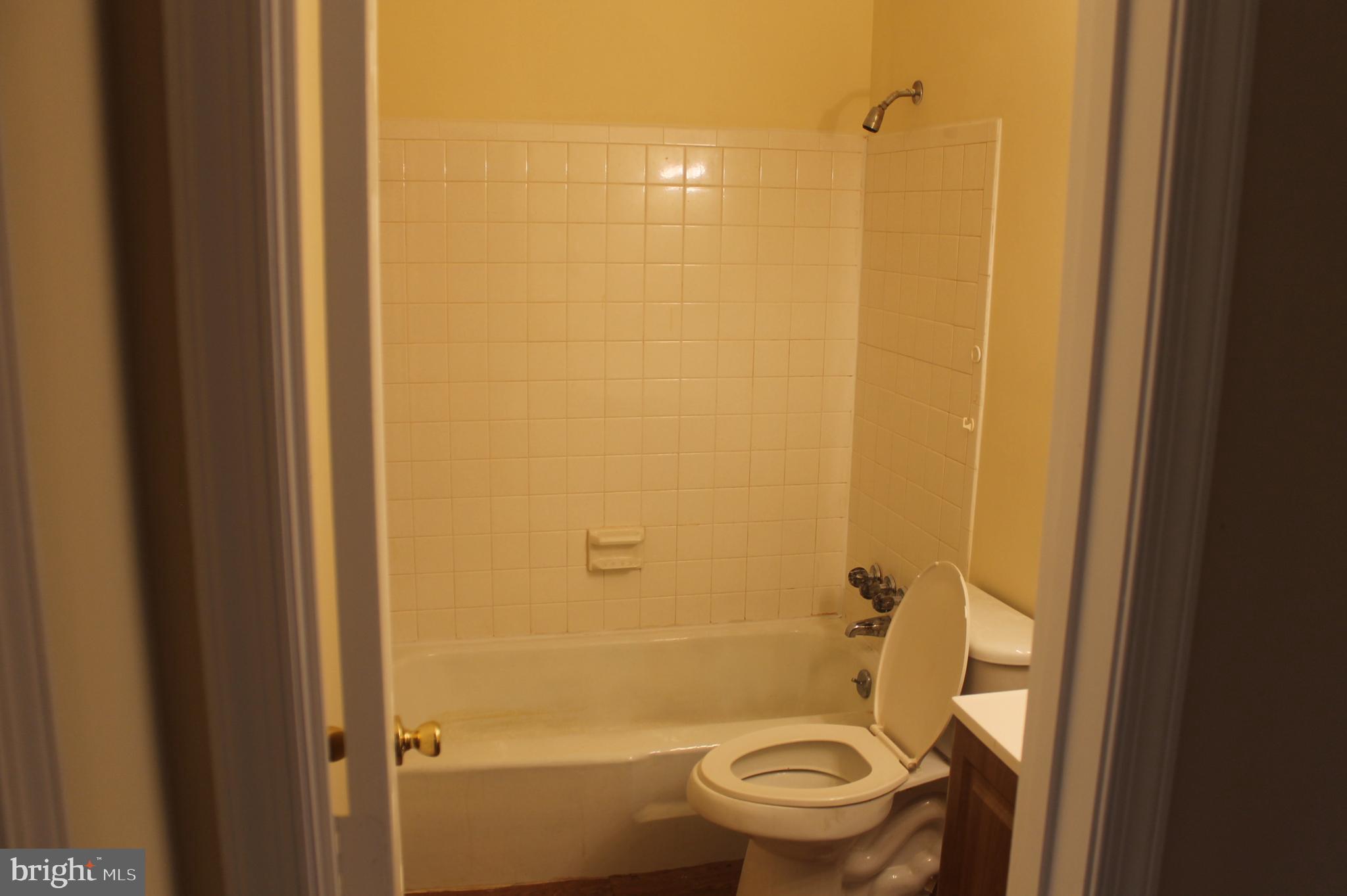 OLDE GREENWICH - Residential