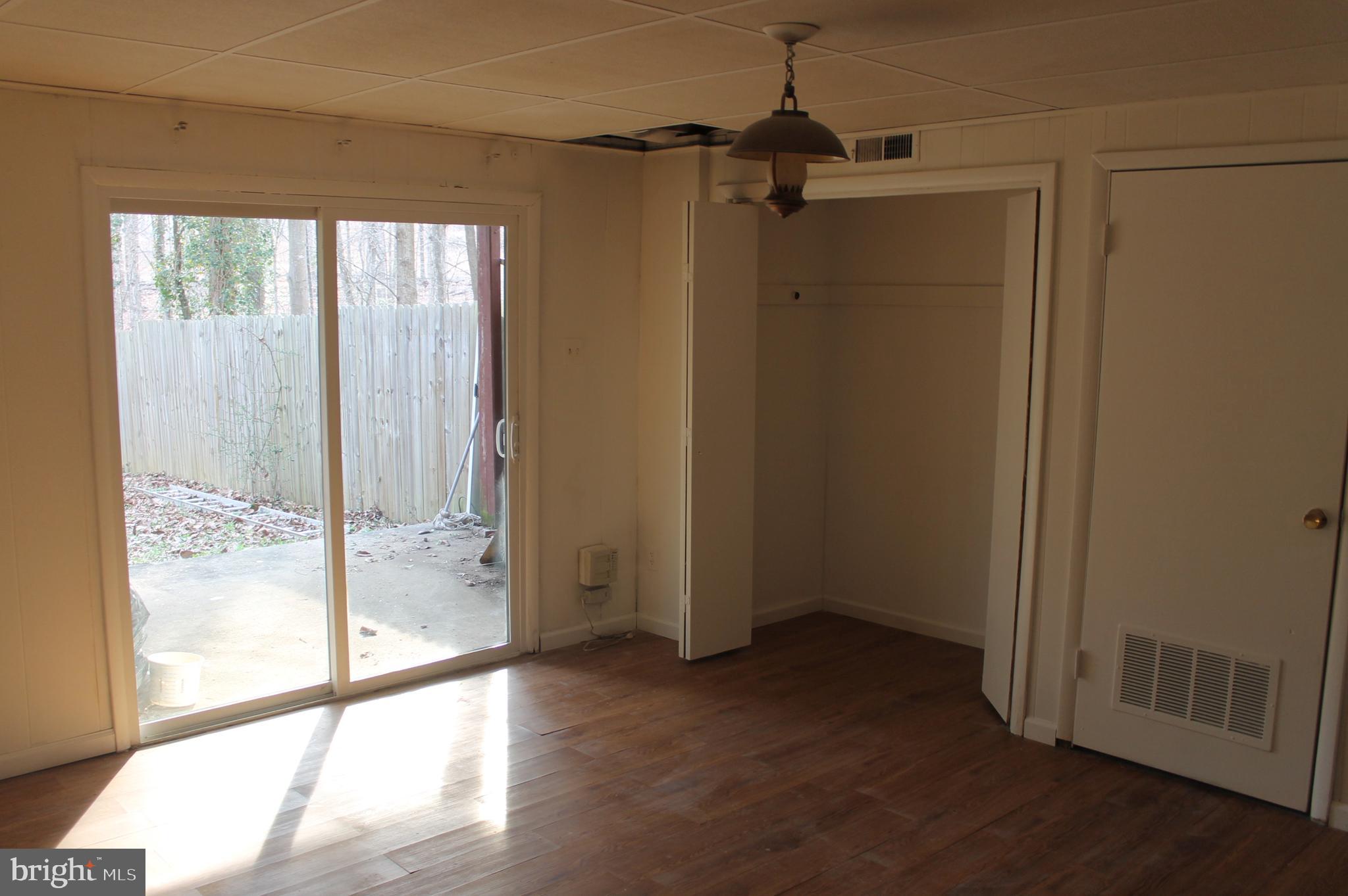 OLDE GREENWICH - Residential