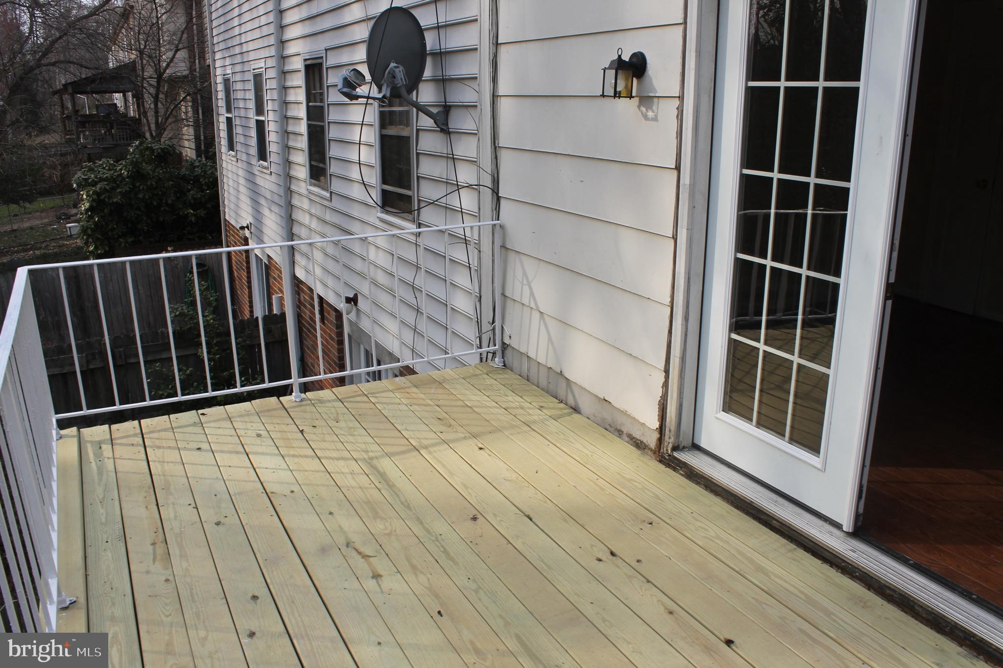 OLDE GREENWICH - Residential