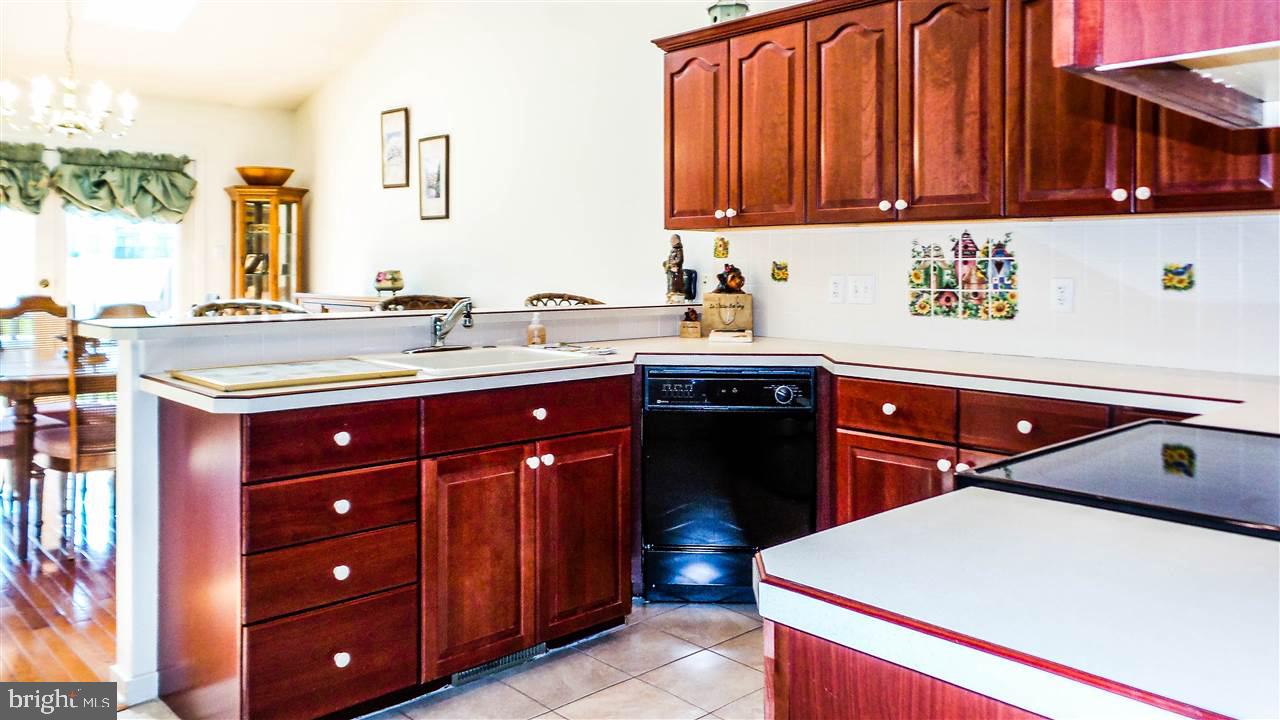 HERITAGE HILLS - Residential