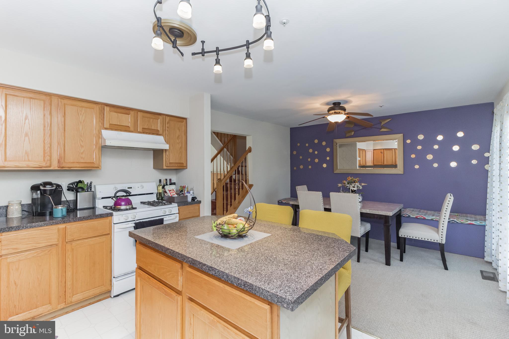 RUSSETT - Residential