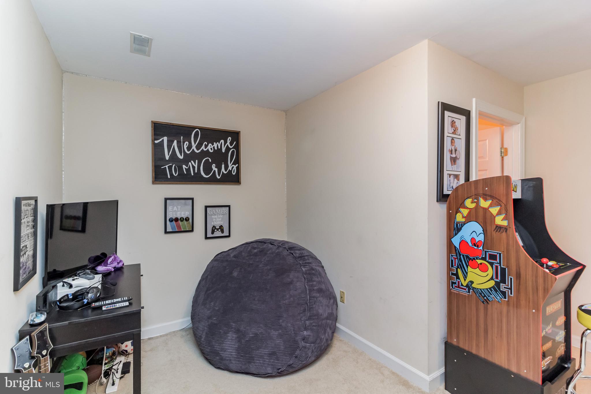 RUSSETT - Residential