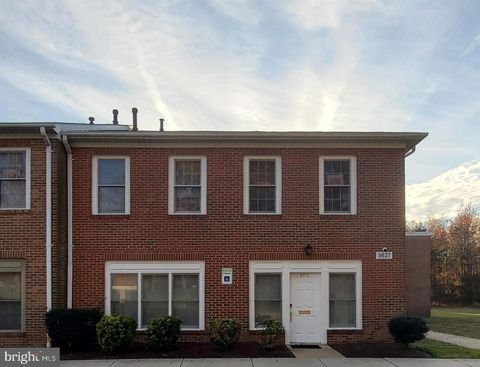 Photo of 5627 Allentown Road #107, SUITLAND, MD 20746 (MLS # MDPG2180726)