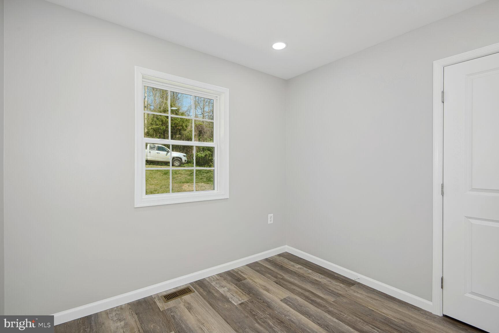 APPLE MT LAKE - Residential