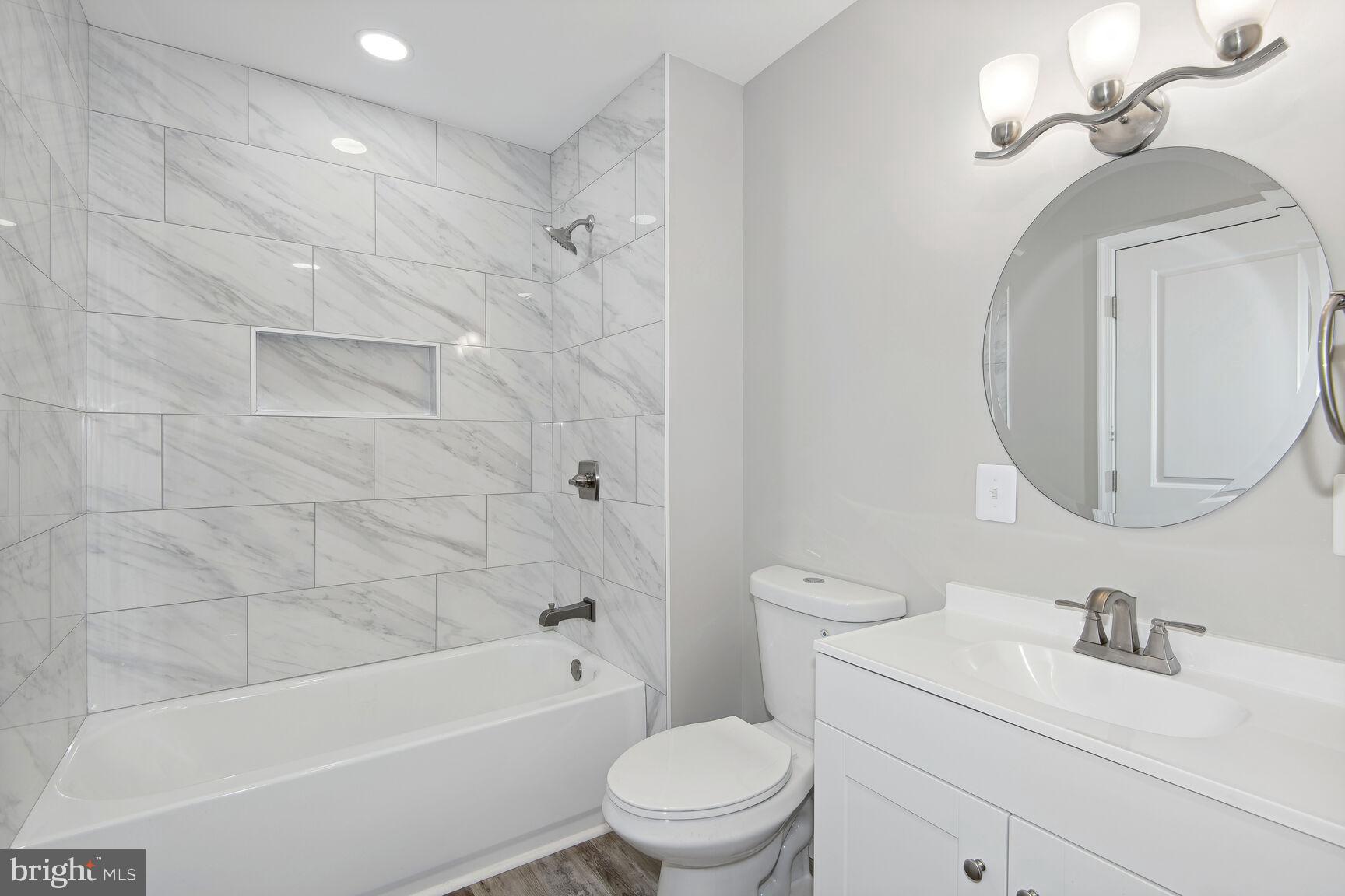 APPLE MT LAKE - Residential