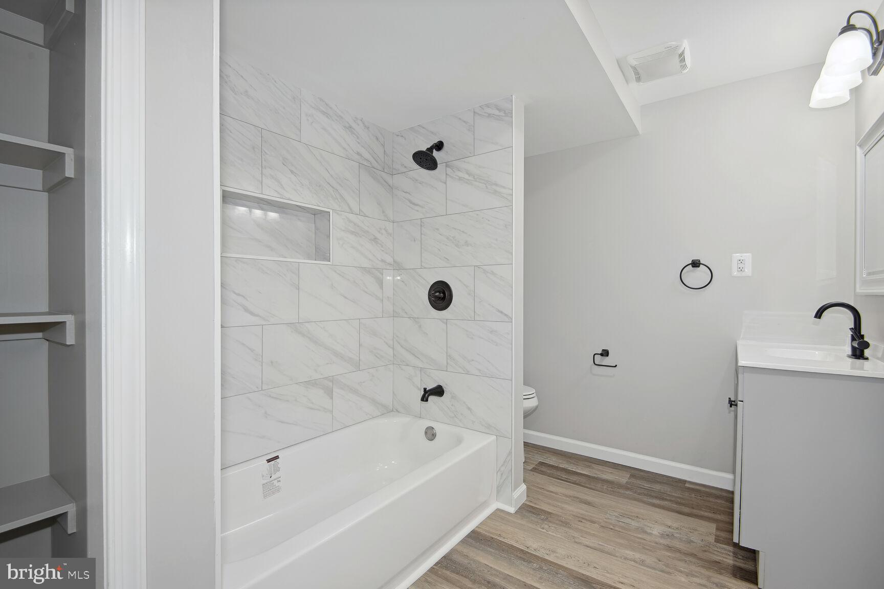 APPLE MT LAKE - Residential