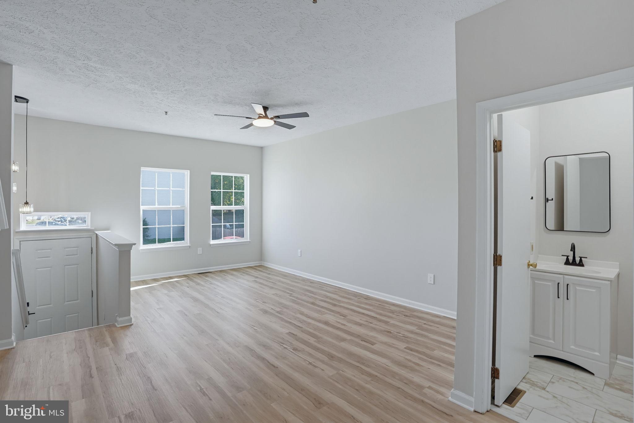 201 MAHOGANY DRIVE