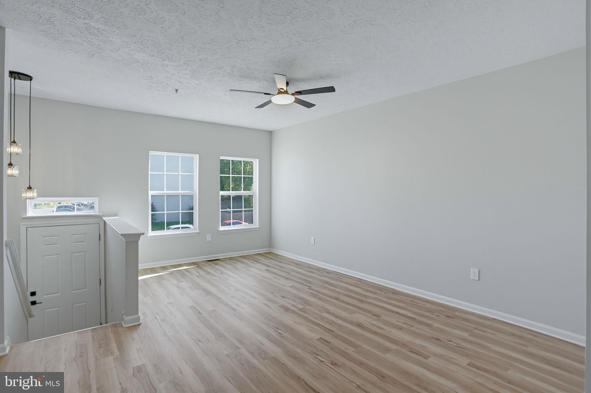 201 MAHOGANY DRIVE