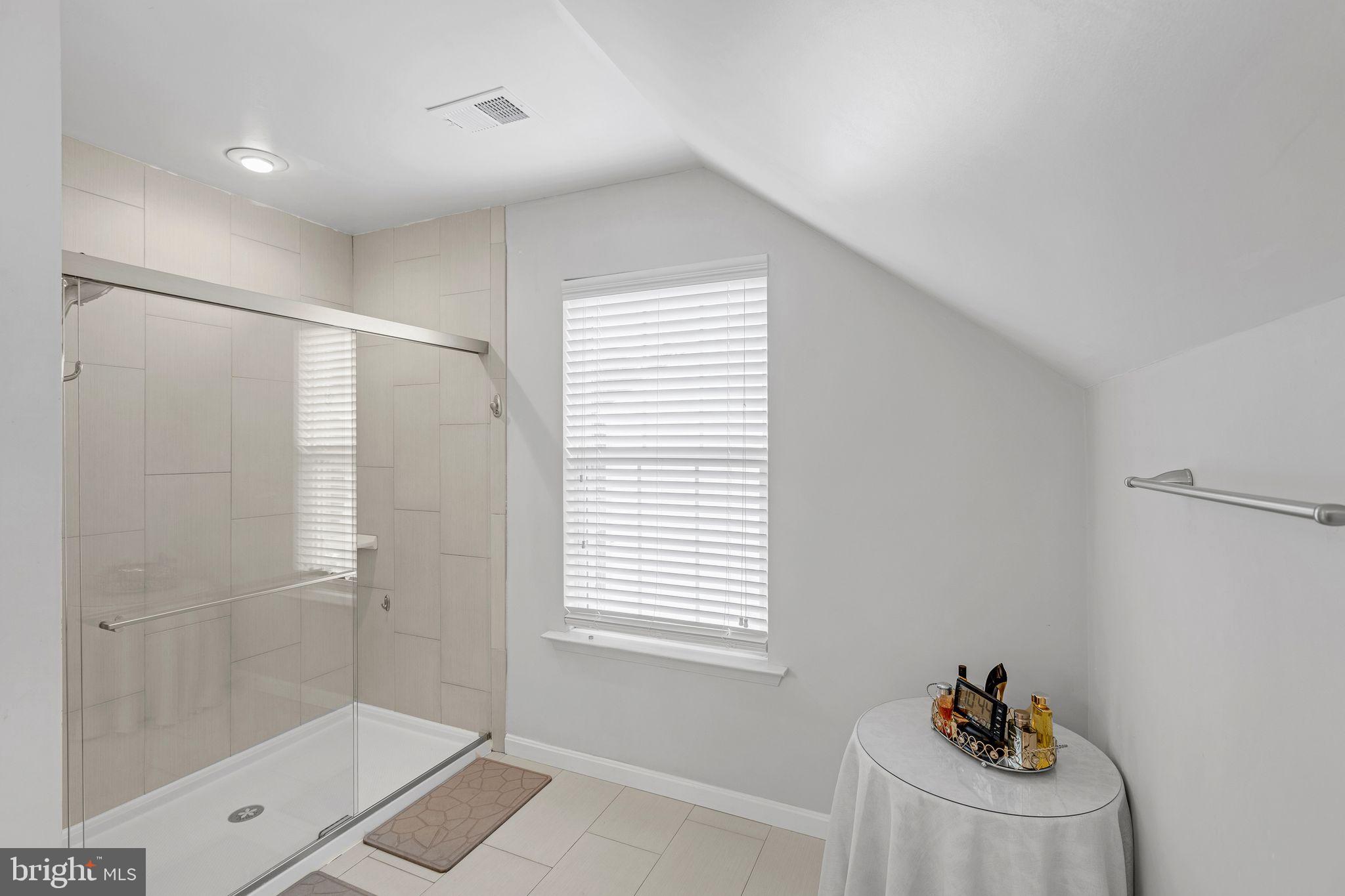 GLENN DALE HEIGHTS-RESUB - Residential