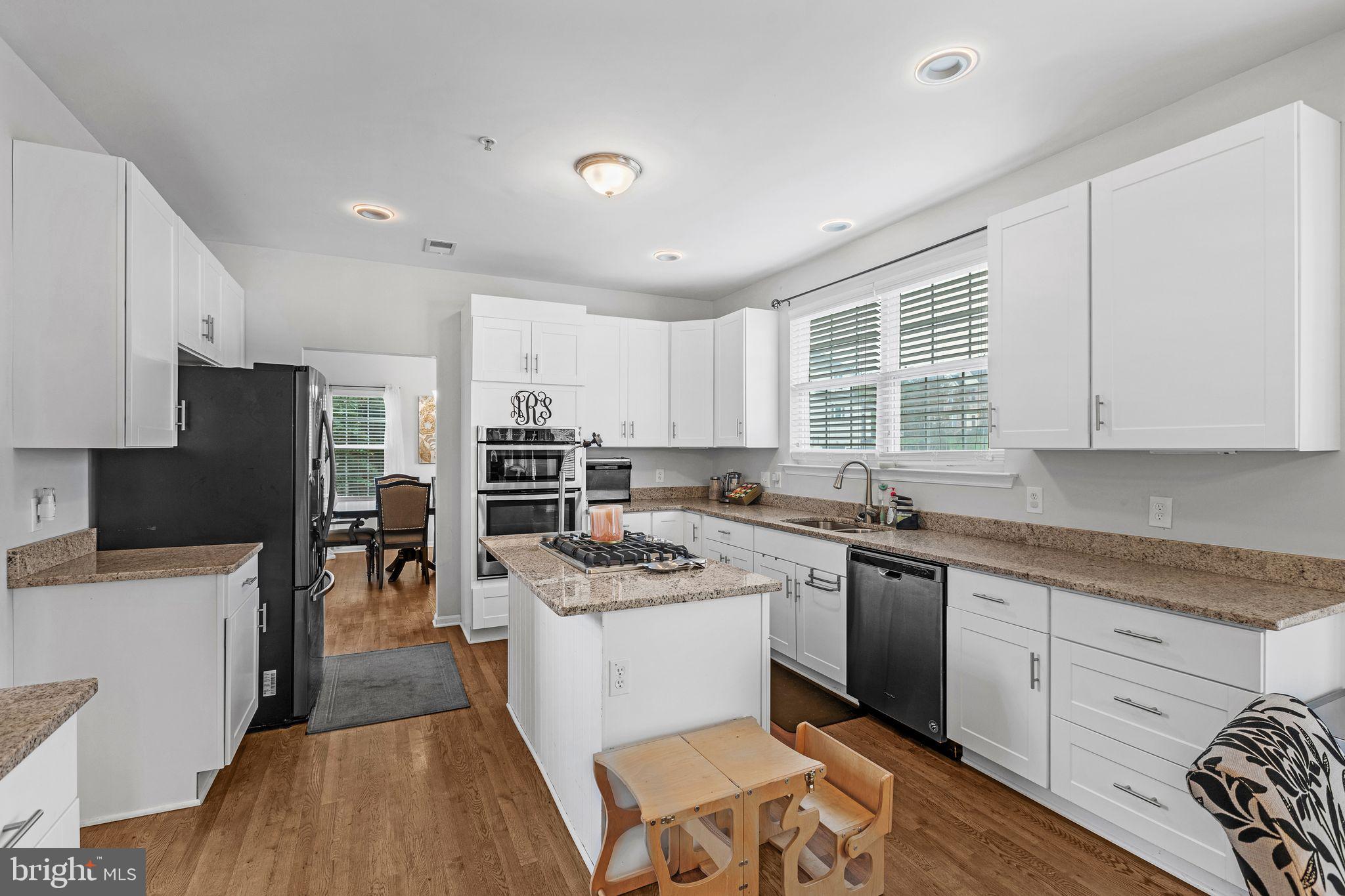 GLENN DALE HEIGHTS-RESUB - Residential