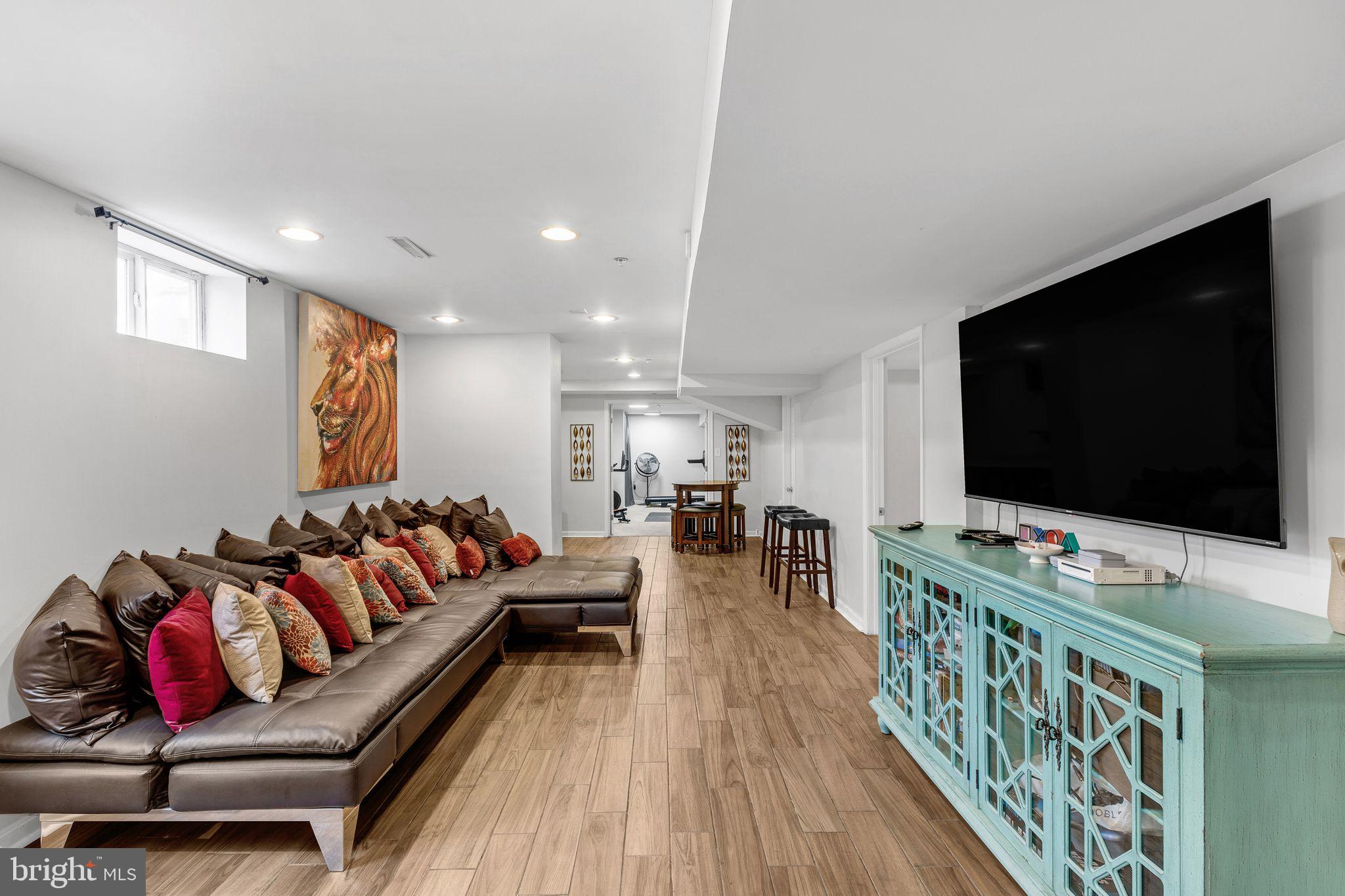 GLENN DALE HEIGHTS-RESUB - Residential