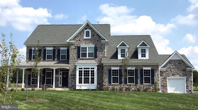 FAIRWAY ESTATES - Residential