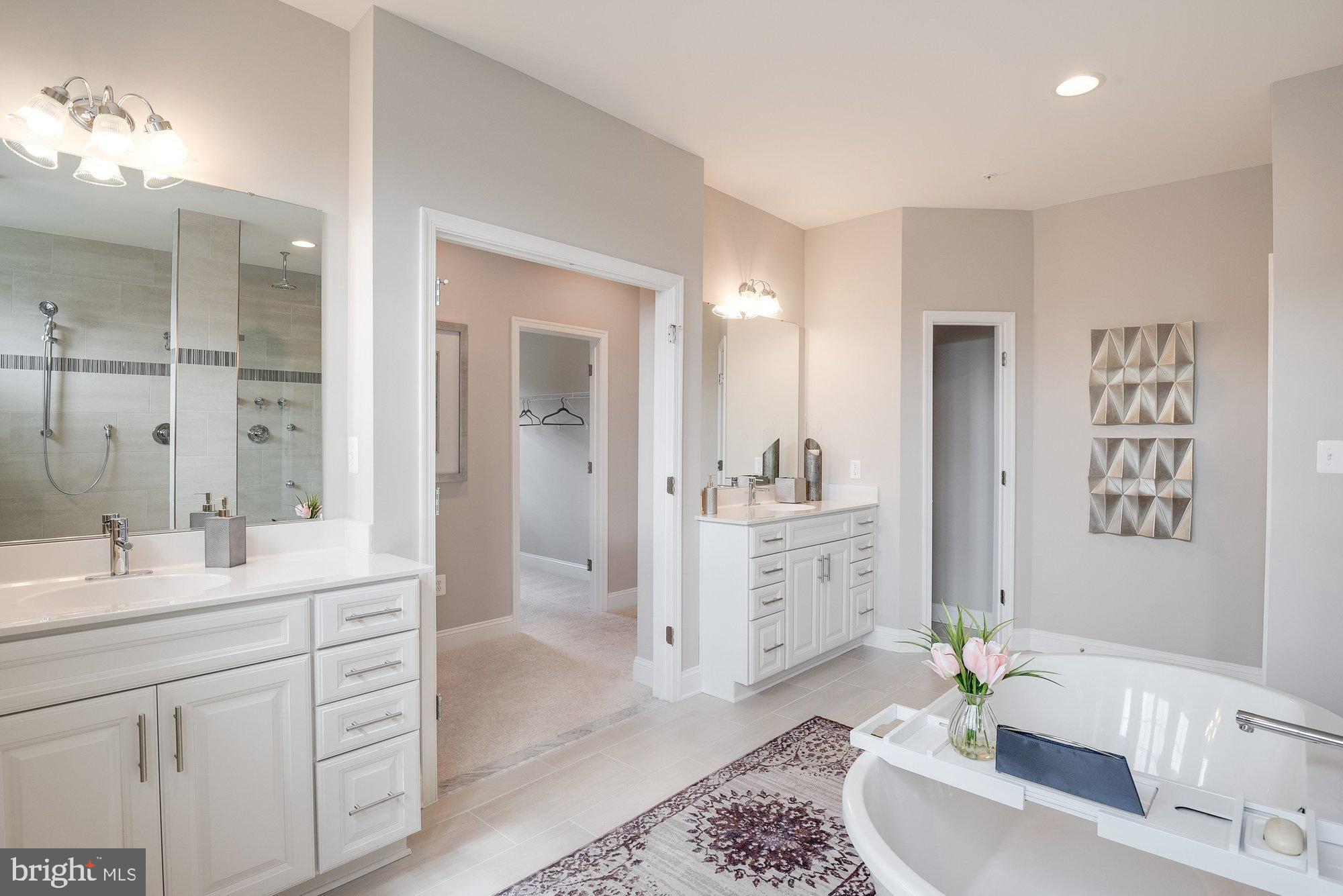 FAIRWAY ESTATES - Residential