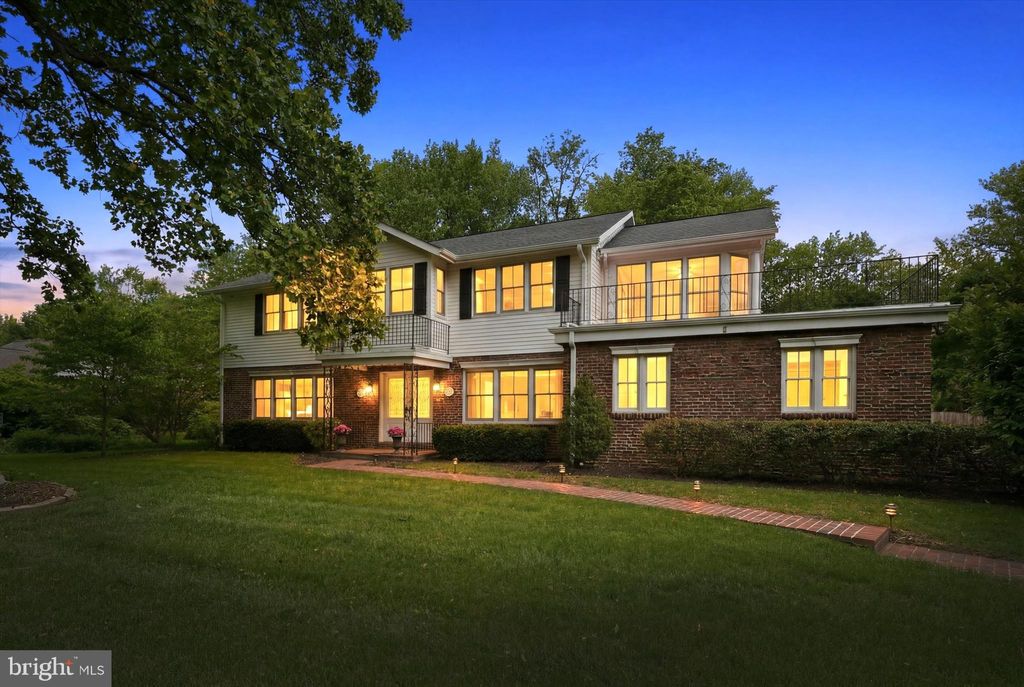 Photo of 1505 Grayrock Drive, WILMINGTON, DE 19803 (MLS # DENC2099550)