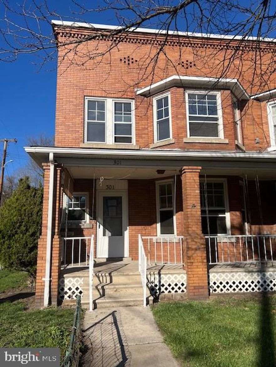 Come and see this spacious end townhome and make it your own. 7 Rooms 4 bedrooms, main floor laundry with half bath, back porch. all located conveniently to the town of Keyser WV for all conveniences and shopping. Westernport is a cute county town with lots to offer!  No utilities are on and will not be turned on. As is Cash only. All offers must be submitted by the buyer’s agent using the online offer management system. Access the system via the link below. A technology fee will apply to the buyer’s agent upon consummation of a sale.
Agents please see link to offer in agent remarks